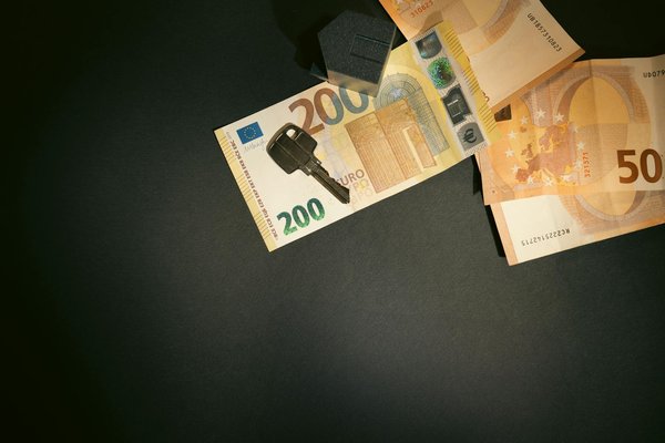 Transforma tu espacio con consejos de expertos en iluminación